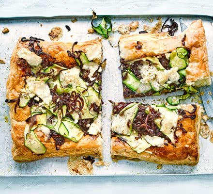 Courgette & caramelised red onion puff pastry tart