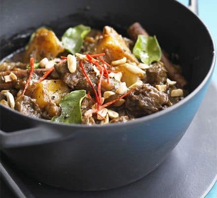 Масаман карі з яловичиною