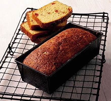 Gluten-free sundried tomato bread
