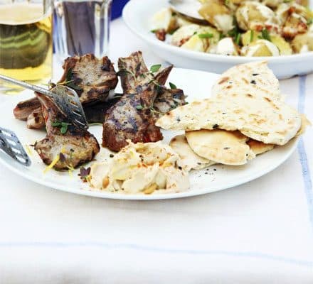 Ягнятина по-грецьки з лимоном та чебрецем