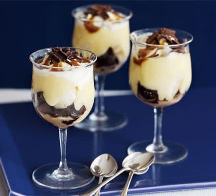 Baileys banana trifles