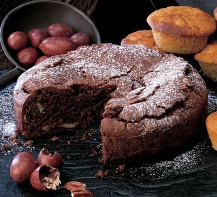 Easy chocolate brownie cake