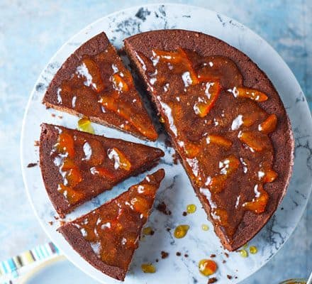 Sticky chocolate cake