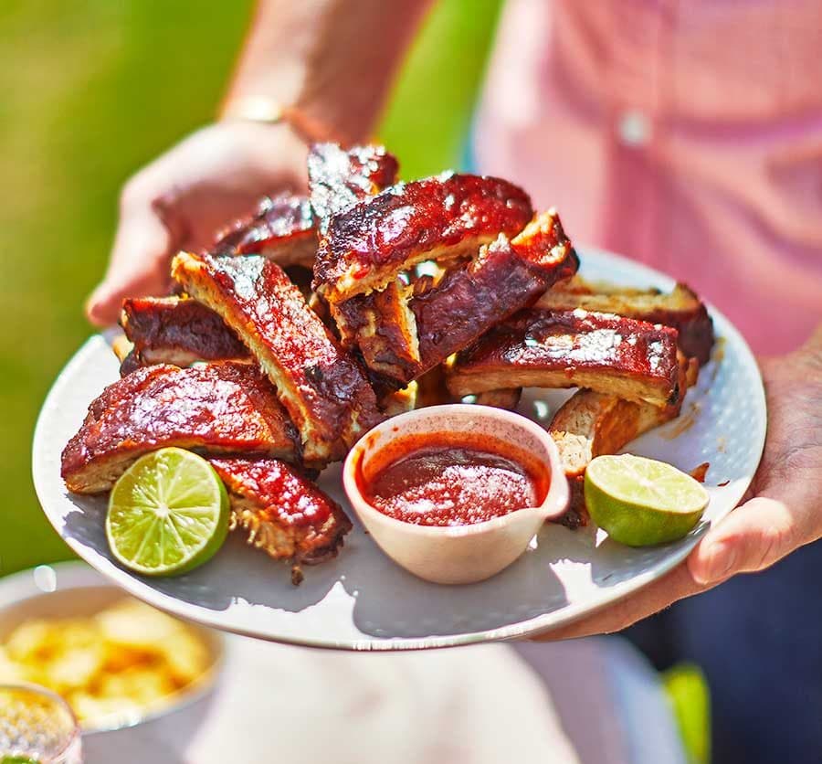 Fall-off-the-bone sticky barbecue ribs