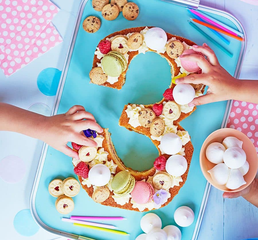 Number birthday cake